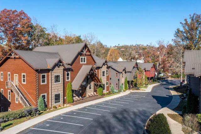 The Mighty Crabapple Manor By Stony Brook Cabins Gatlinburg Buitenkant foto